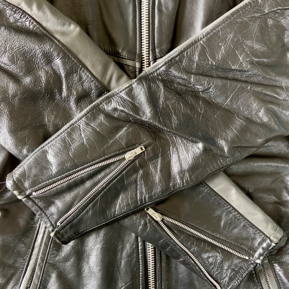 Vintage Leather Custom Motorcycle Jacket - Picture 4 of 7